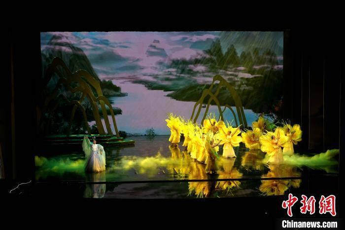 刚认识的女生说要打死我什么意思？游戏画面