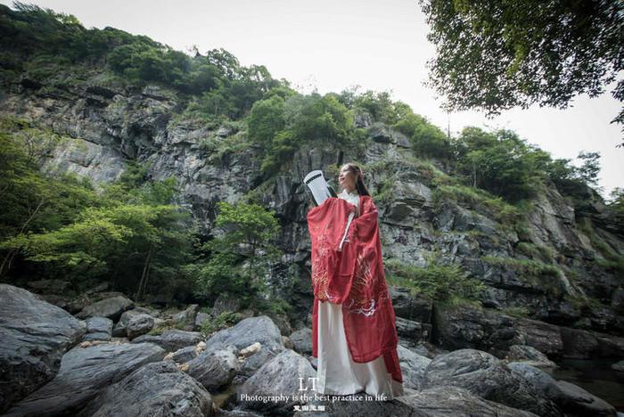《热辣滚烫》播出在即，贾玲却翻车了，原因并“不简单”！